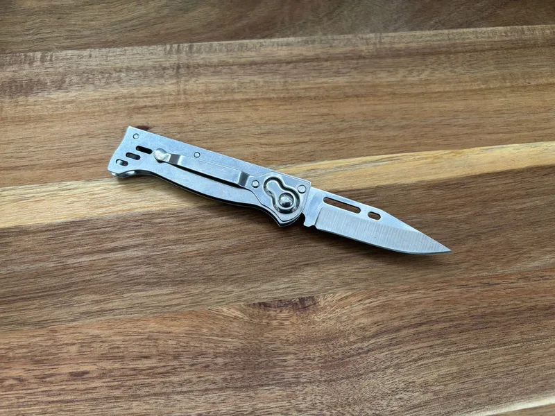 סכין אולר קטן Royal Edge עם חריטה אישית