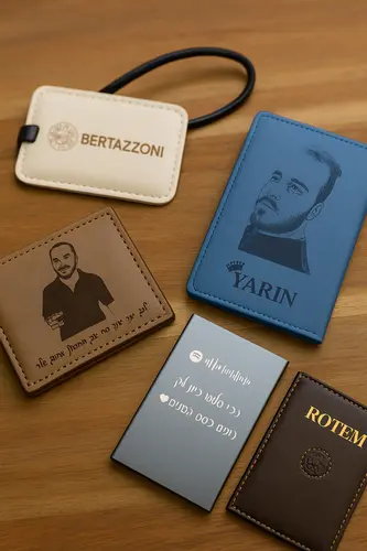 ארנקים, כיסוי דרכון ותג מזוודה