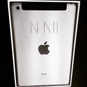 חריטה על אייפד IPAD